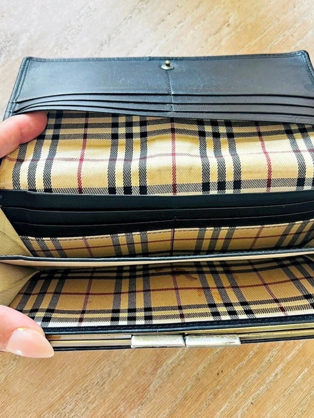 Burberry Nova Check plaid Continental Wallet in Black & Red - Picture 9 of 9